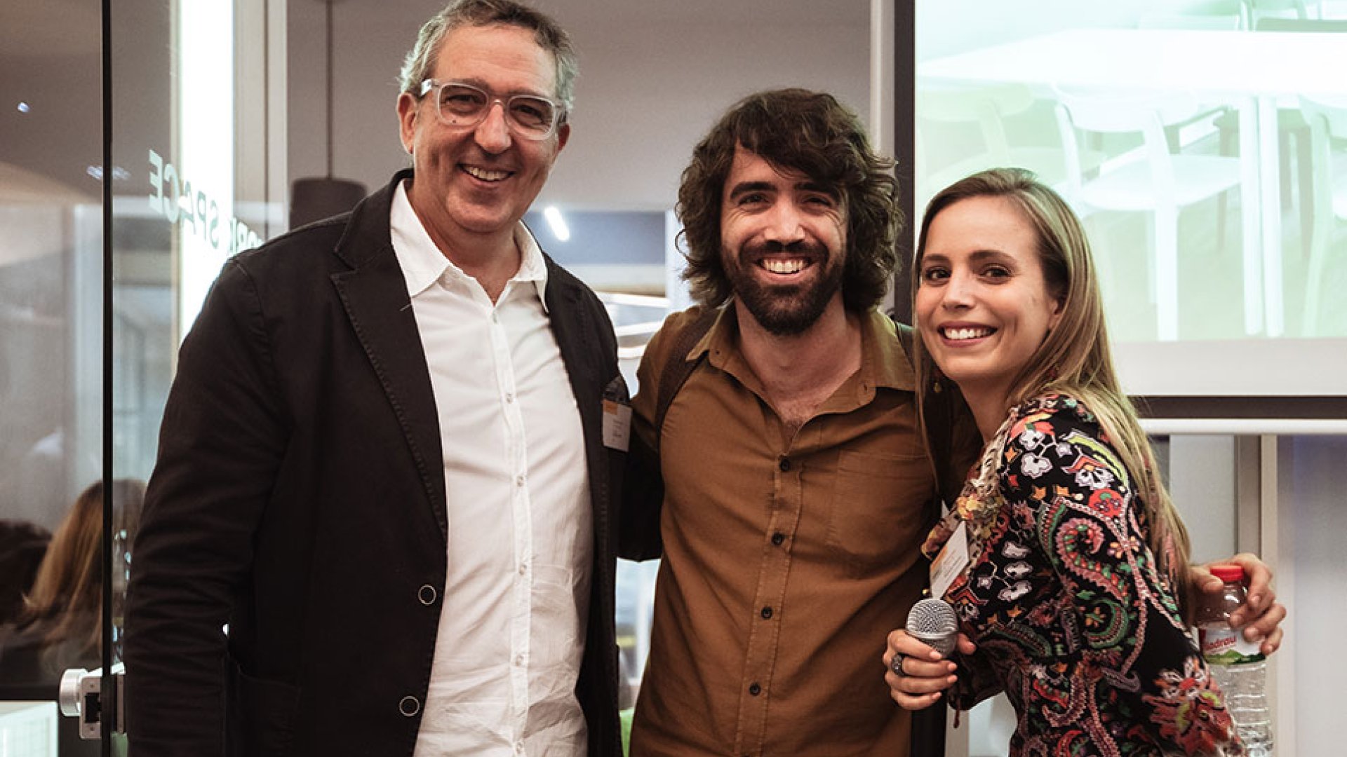 Showroom & Friends
