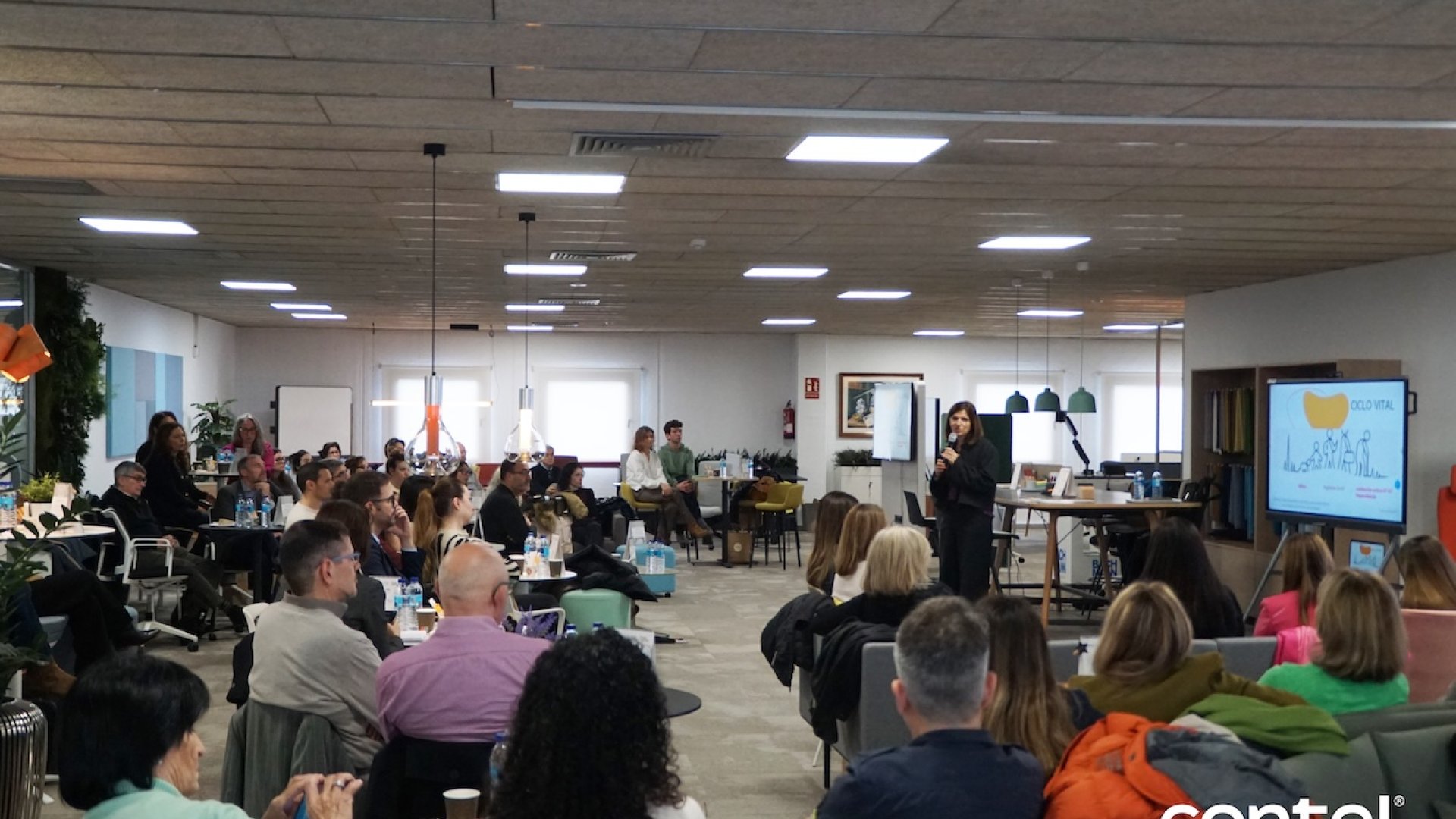 Reinventa Tu Relación con el Dinero