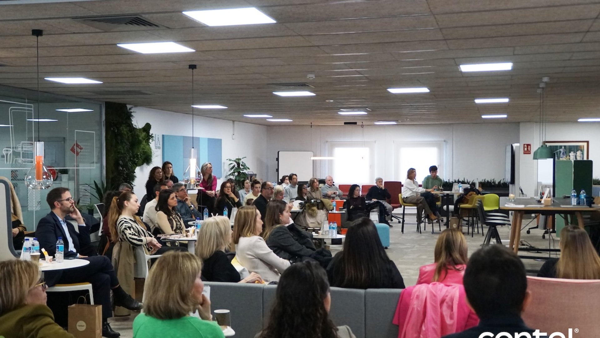 Reinventa Tu Relación con el Dinero