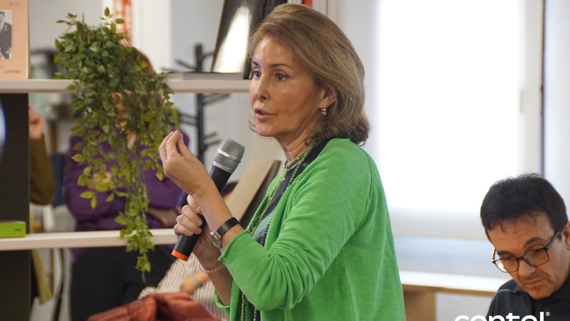 Reinventa Tu Relación con el Dinero