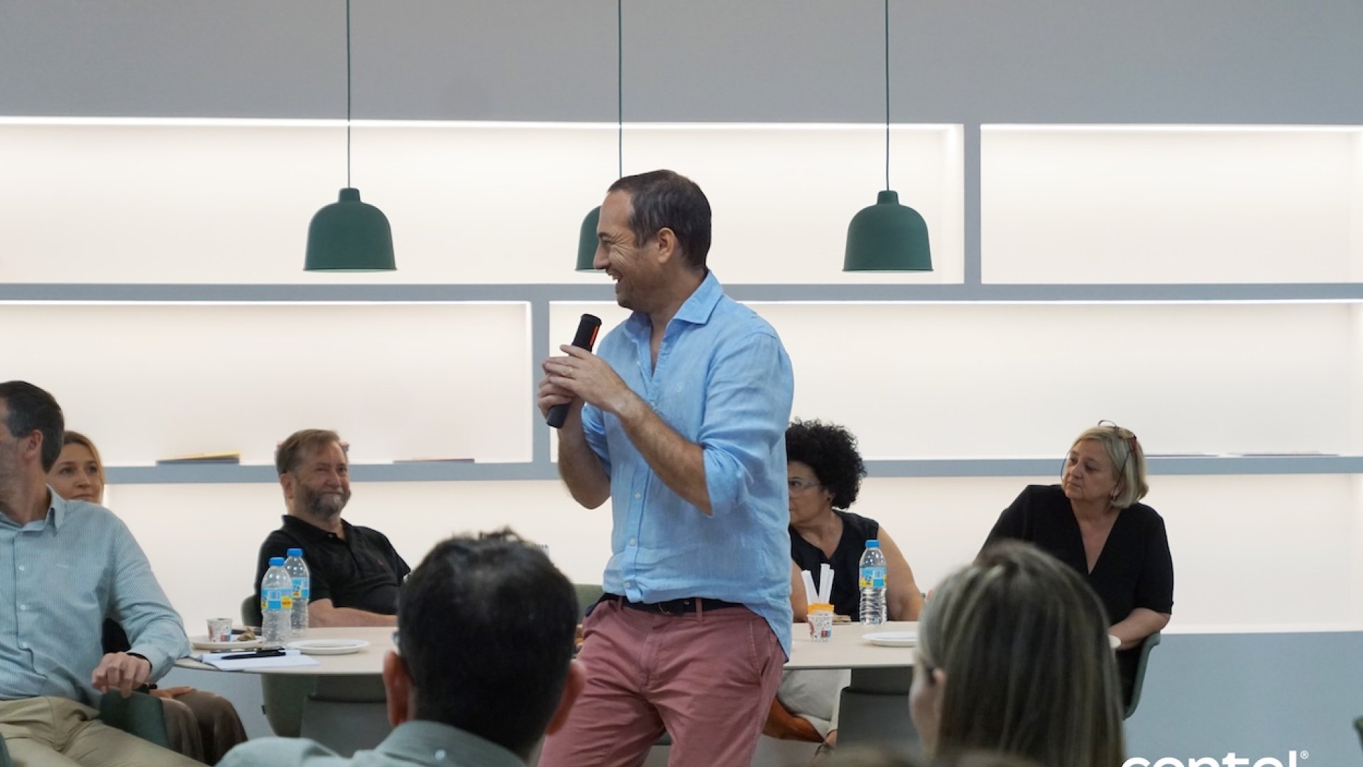 Coffee Talks Tu carrera no es un derecho. ¡Es una conquista!