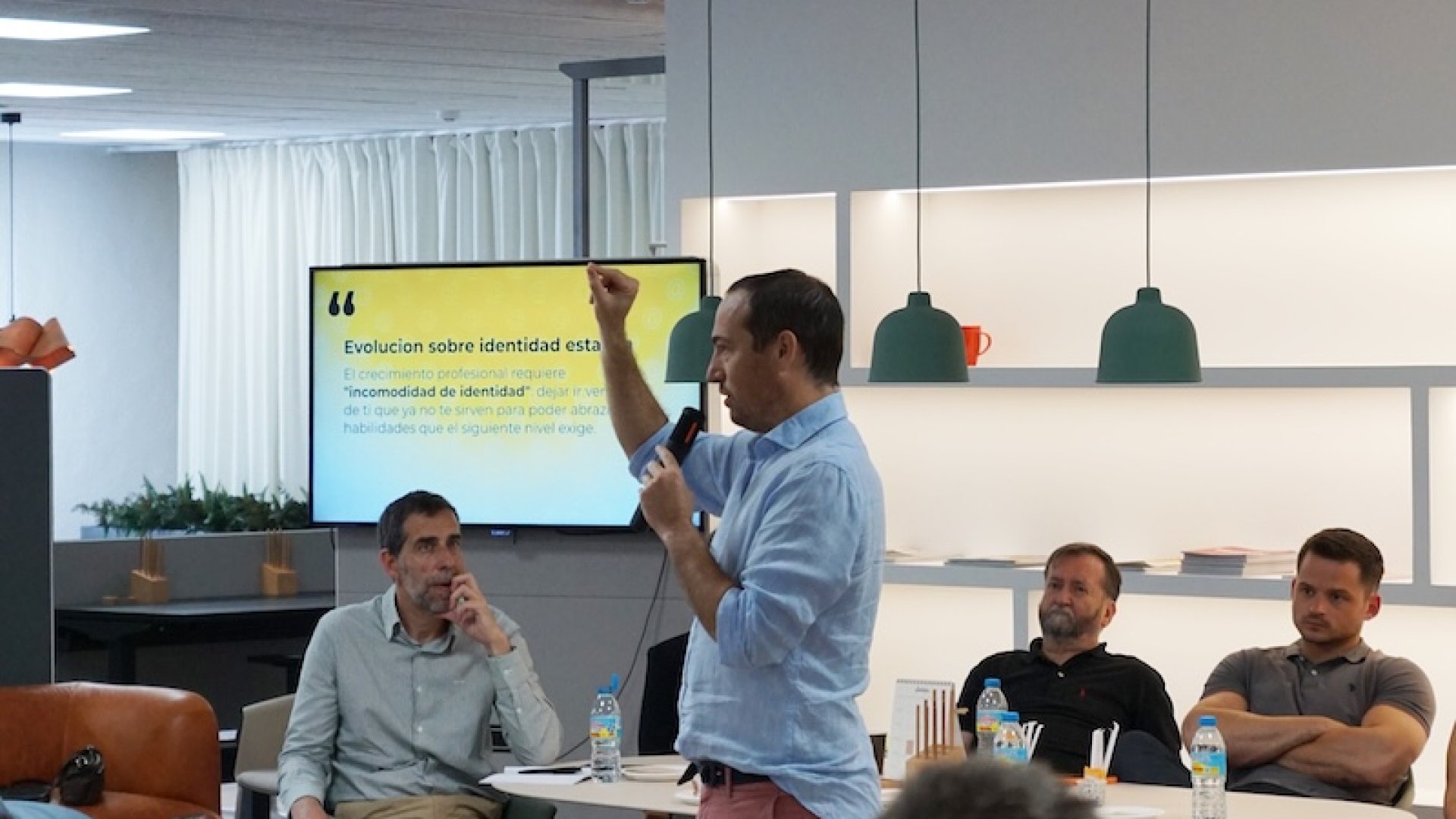 Coffee Talks Tu carrera no es un derecho. ¡Es una conquista!